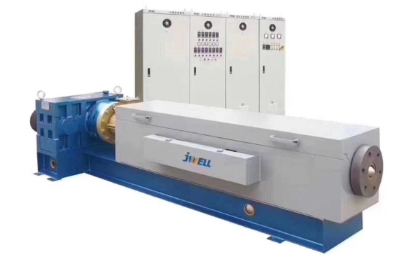 1600mm width PP Meltblown Non-woven Fabric Production Line - Image 2